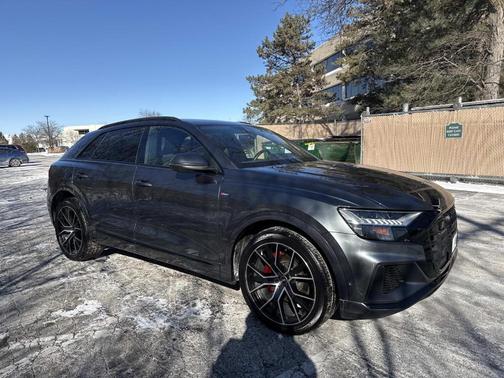 2022 Audi Q8 55 Prestige
