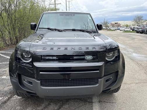 Santorini Black 2020 Land Rover Defender 110 HSE