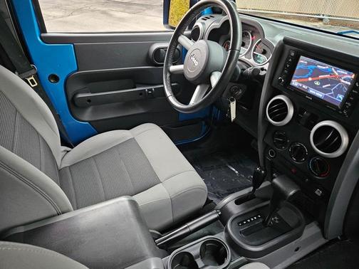 2010 Jeep Wrangler Sahara