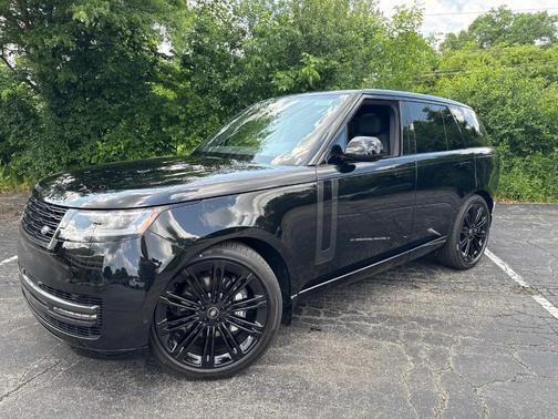 2025 Land Rover Range Rover P400 SE