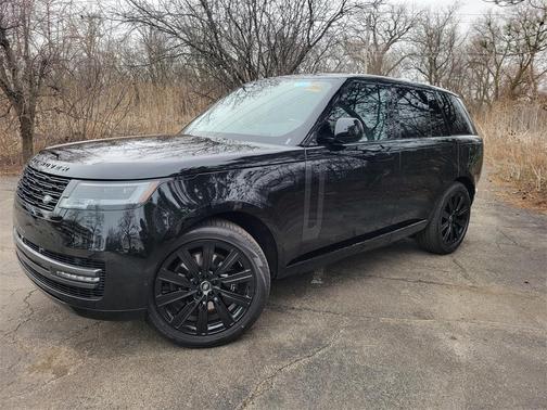 2025 Land Rover Range Rover P550e SE