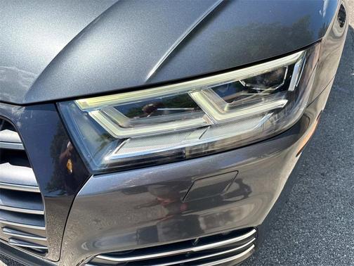 2020 Audi Q5 e 55 Premium