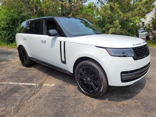 2025 Land Rover Range Rover P400 SE 7 Seat