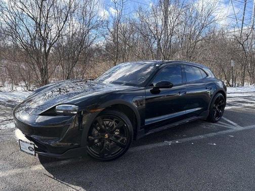 2022 Porsche Taycan 4