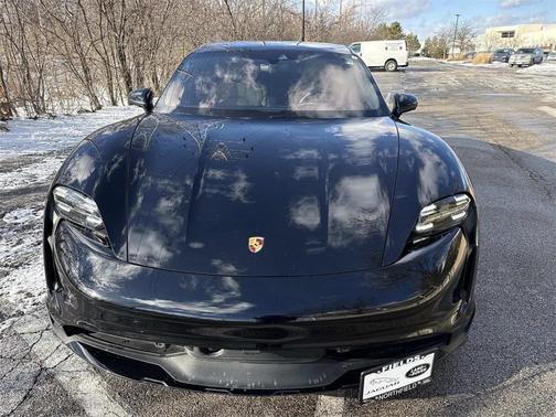 2022 Porsche Taycan 4