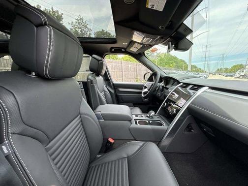 Carpathian Grey 2026 Land Rover Discovery