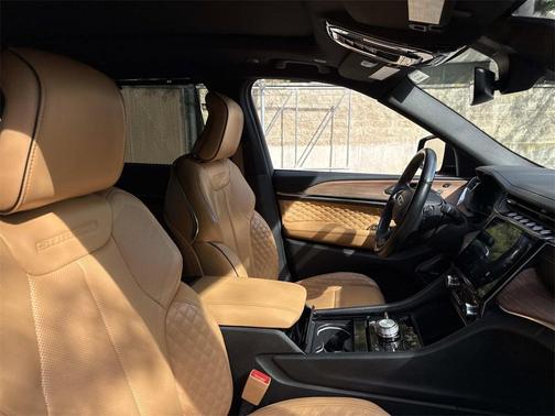 2021 Jeep Grand Cherokee L Summit