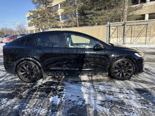 2022 Tesla Model X Base