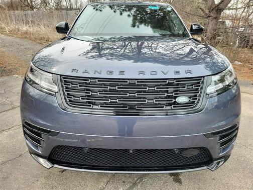 2026 Land Rover Range Rover Velar P250 Dynamic SE