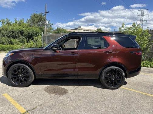 Sedona Red 2026 Land Rover Discovery