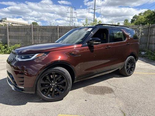 Sedona Red 2026 Land Rover Discovery