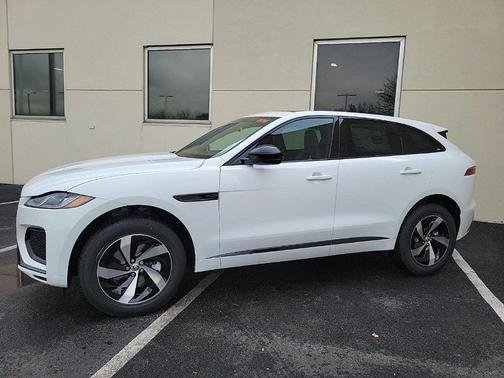 2024 Jaguar F-PACE P250 R-Dynamic S