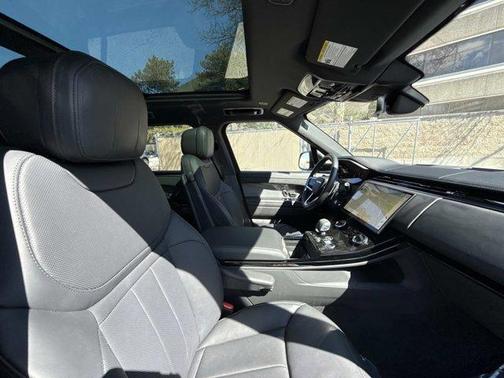2023 Land Rover Range Rover Sport SE