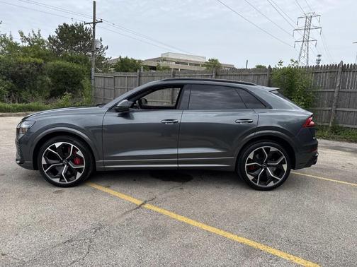 Daytona Gray Pearl Effect 2021 Audi RS Q8 4.0T quattro