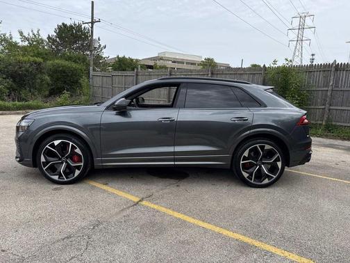 Daytona Gray Pearl Effect 2021 Audi RS Q8 4.0T quattro
