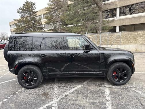 2023 Land Rover Defender 110 X