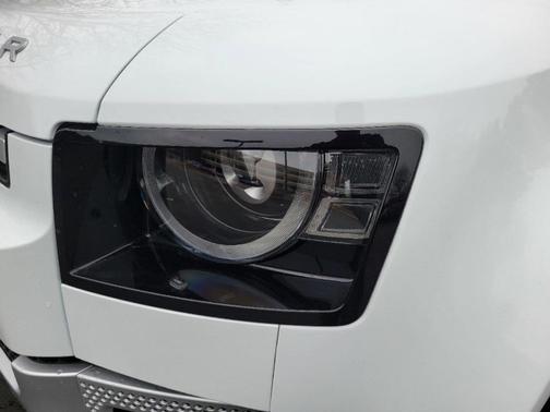 2025 Land Rover Defender P400 S