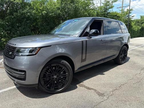 2025 Land Rover Range Rover P400 SE 7 Seat