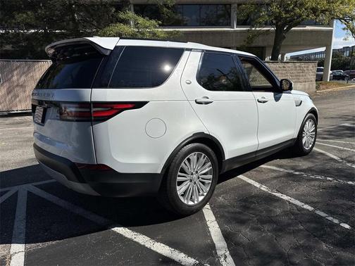 2017 Land Rover Discovery HSE LUXURY