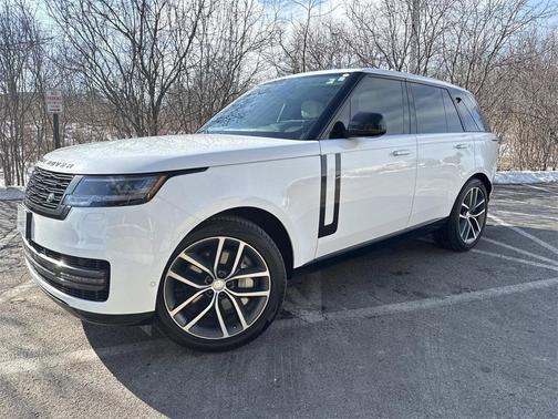2024 Land Rover Range Rover P530 SE