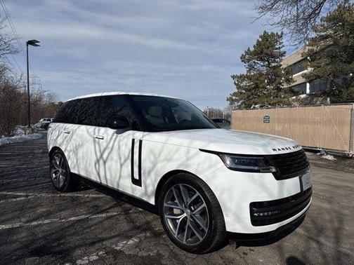 2024 Land Rover Range Rover P530 SE