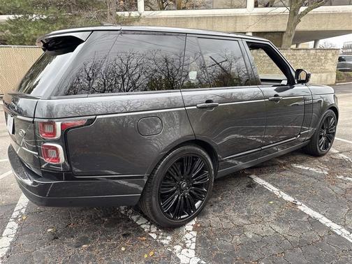 2022 Land Rover Range Rover P525 HSE Westminster