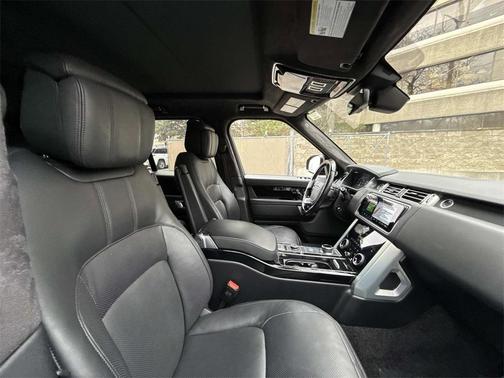 2022 Land Rover Range Rover P525 HSE Westminster