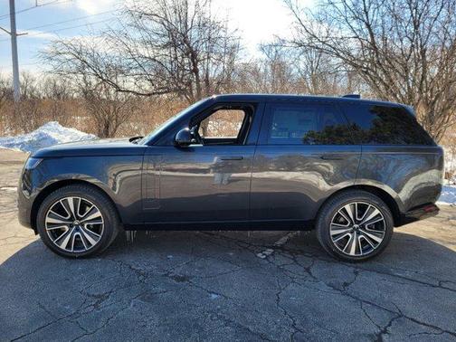2025 Land Rover Range Rover P400 SE