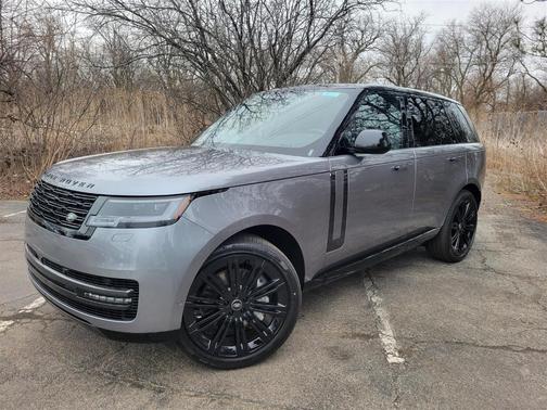 2025 Land Rover Range Rover P530 SE