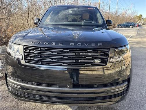 2026 Land Rover Range Rover P400 SE