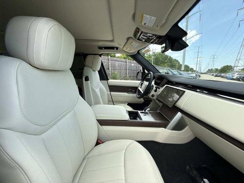 Charente Grey 2026 Land Rover Range Rover P400 SE