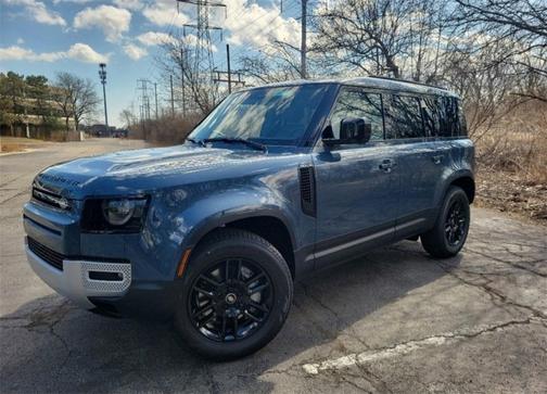 2025 Land Rover Defender P300