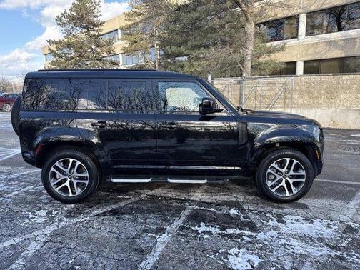 2022 Land Rover Defender 110 XS Edition