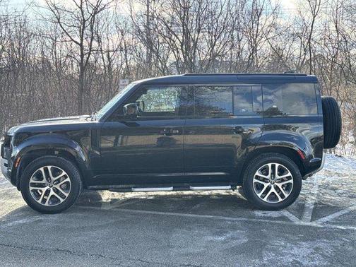 2022 Land Rover Defender 110 XS Edition