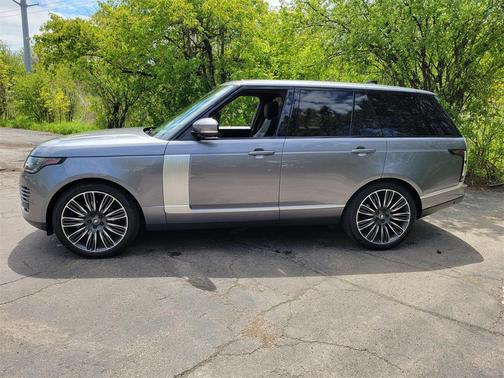 2020 Land Rover Range Rover P525 HSE