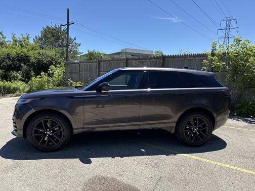 Charente Grey 2024 Land Rover Range Rover Velar Dynamic SE