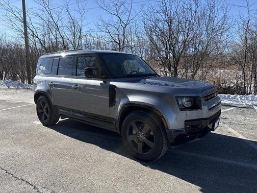 2022 Land Rover Defender 110 X-Dynamic HSE