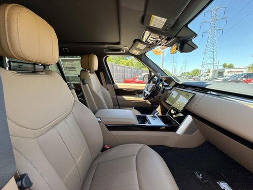 Varesine Blue 2026 Land Rover Range Rover P550e SE