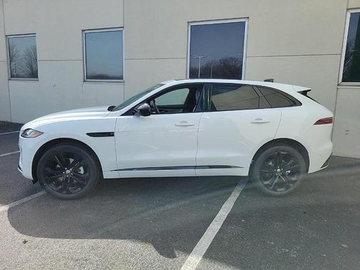 2025 Jaguar F-PACE P250 R-Dynamic S
