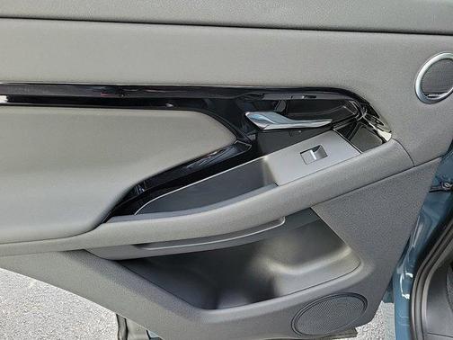 2024 Land Rover Range Rover Evoque Core S
