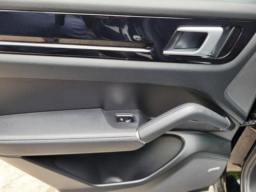 2021 Porsche Cayenne S