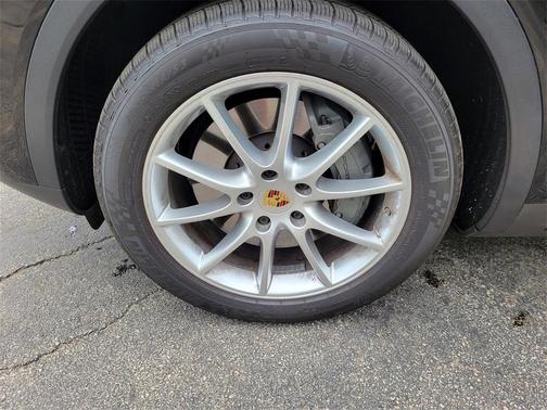 2021 Porsche Cayenne S