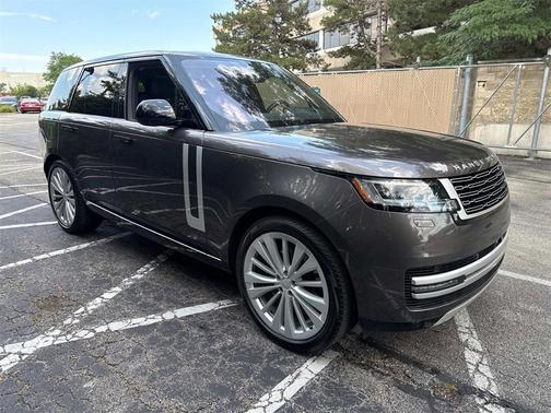 2023 Land Rover Range Rover First Edition