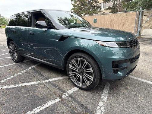2025 Land Rover Range Rover Sport P360 SE