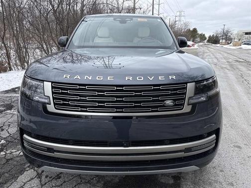 2026 Land Rover Range Rover P530 SE 7 Seat