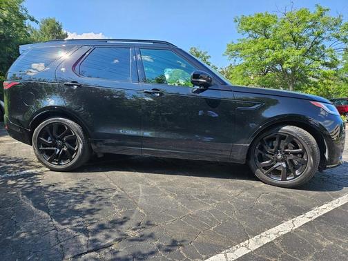 2023 Land Rover Discovery P360 HSE R-Dynamic