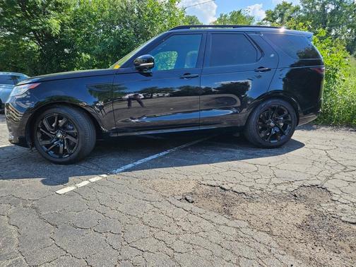 2023 Land Rover Discovery P360 HSE R-Dynamic