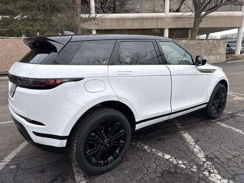 Fuji White 2026 Land Rover Range Rover Evoque Core S