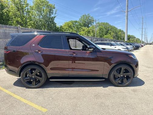 Sedona Red 2026 Land Rover Discovery
