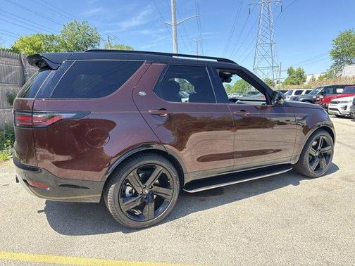 Sedona Red 2026 Land Rover Discovery